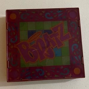 Rare Bratz Mansion Dance Floor Light Up Speaker Display
